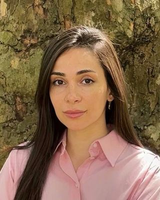 Photo of Diyala Al-Souob, Psychotherapist, MA, HCPC-Art Therap.