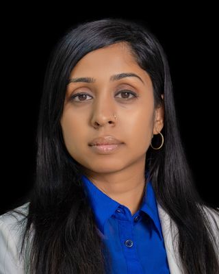 Photo of Vinujah Ganesamoorthy, Registered Psychotherapist (Qualifying)