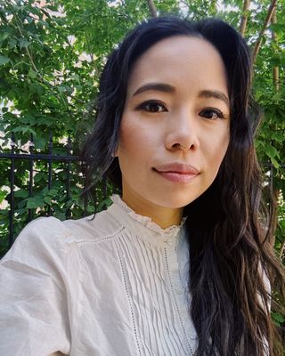 Photo of Carrie Le, Psychologist, MC, RPsych