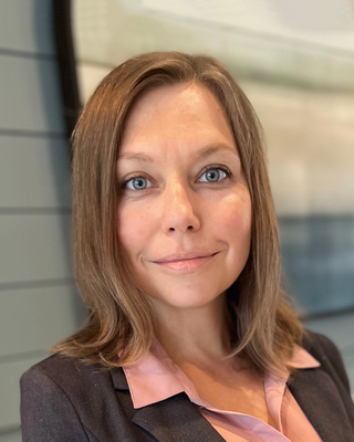 Photo of Valery Dickinson, Licensed Professional Counselor, MS, LPC, CHT, RT