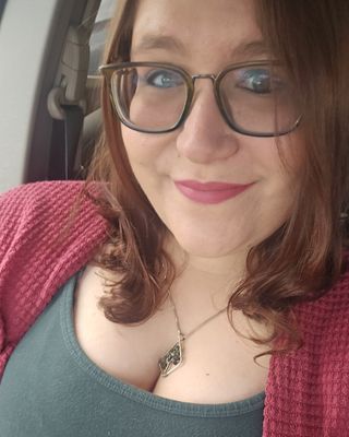 Photo of Kat Reinholdt, Counselor, LPCC, LADC