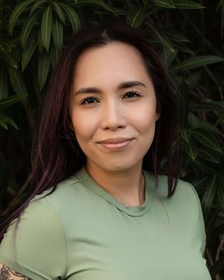 Photo of Phuong Nguyen, Clinical Social Work/Therapist, LMSW