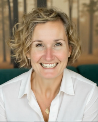 Photo of Shaunacy King, Registered Psychotherapist, RP, MPhil, BaHon