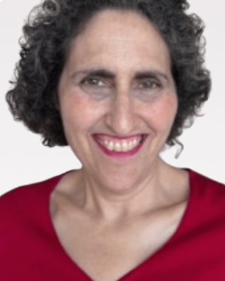 Photo of Arona Luckerman, Psychologist, LP