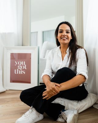 Photo of Sargam Chhabra, Psychotherapist, MBABCP