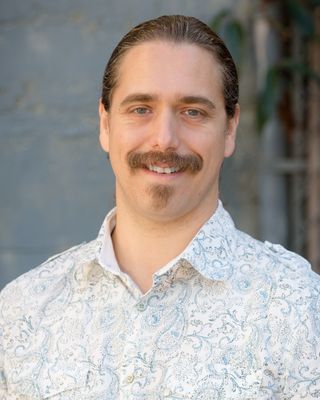 Photo of Travis L Rios, Marriage & Family Therapist Associate in Oakland, CA