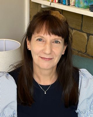 Photo of Luan Marie Thomas, Counsellor, MNCPS Acc.