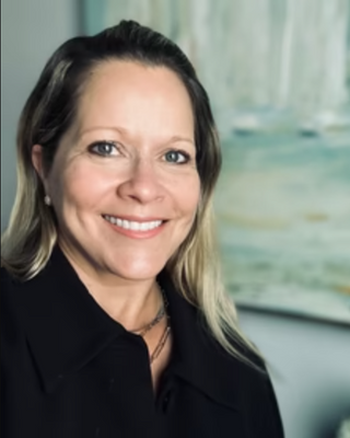 Photo of Lizannie Aponte, Counselor, LMHC