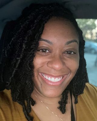 Photo of Erina Tyree, Licensed Social Worker, MA, LSW