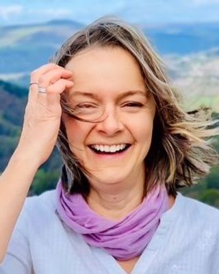 Photo of Anita Dalley, Counsellor, DCounsPsych, MBACP