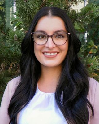 Photo of Beatrice Achen, Registered Provisional Psychologist in Calgary, AB