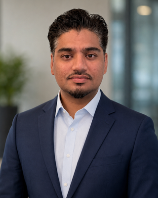 Photo of Usman Khan, Registered Psychotherapist, MPH, MACP, RP
