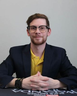 Photo of Brandon Murray, Pre-Licensed Professional, MA, RMHCI