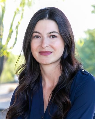Photo of Robin Strauss - Amity Counseling & Wellness, Clinical Social Work/Therapist, LCSW