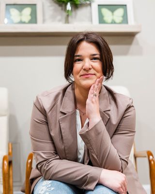 Photo of Dana Burke, Registered Counselling Therapist-Candidate, RCT-C