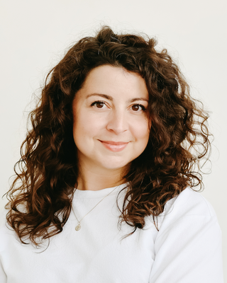 Photo of Julie Lackowicz, Counsellor, CCC, MCP, RYT