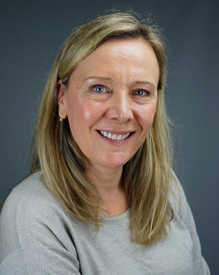 Photo of Elizabeth Davies, Licensed Professional Counselor in Tulsa, OK