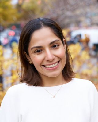 Photo of Dr. Carolina Julian, Psychologist, PsyD, NCSP