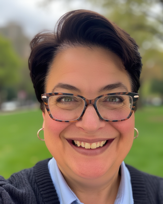 Photo of Dr. Christina Maxwell, Psychologist, PsyD, HSPP