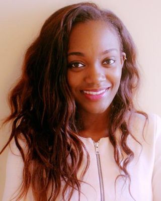 Photo of Zainab Isah, Registered Psychotherapist, MSc