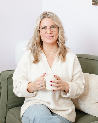 Photo of Natasha Masciantonio - Nest Child & Family Therapy -Natasha Masciantonio, Registered Social Worker, MSW, RSW
