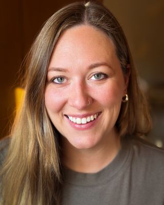 Photo of Kelsey Sustarsic, Licensed Professional Clinical Counselor, LPCC, MEd