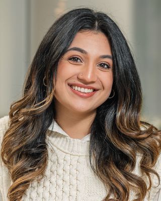 Photo of Zara Khan, LPC, Licensed Professional Counselor
