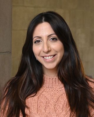 Photo of Hannah Athanasiadis - Hannah Deacon, Registered Psychotherapist (Qualifying), RP-Q