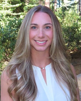 Photo of Caitlyn Krusinsky, Psychiatric Nurse Practitioner, PMHNP