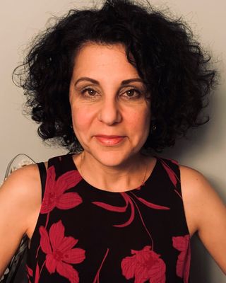 Photo of Lisa Papantoniou, Art Therapist, MA, LCAT, ATR-BC