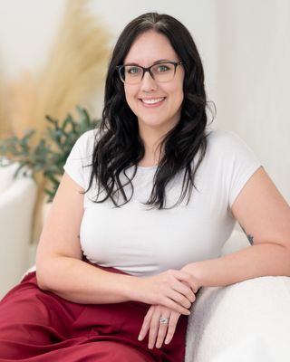 Photo of Dr. Leslie Worth- Certified Sex Therapist, PhD, LMFT, CST, NCC, Marriage & Family Therapist