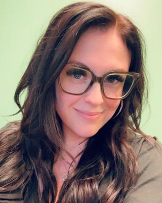 Photo of Dr. Kayla Hanley, Clinical Social Work/Therapist, DSW, LCSW