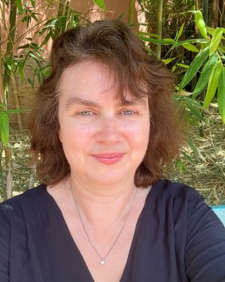 Photo of Karen Suzanne Lewis, Counsellor, MNCPS Acc.