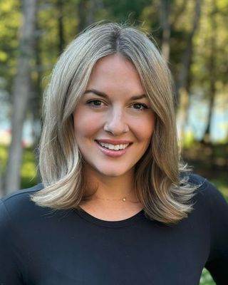 Photo of Melissa Ptok - Melissa Ptok (Therapy for Anxiety & Overthinking), Registered Psychotherapist (Qualifying), PhD