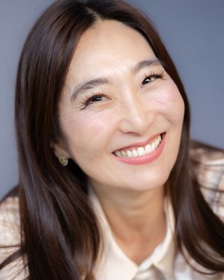 Photo of Catherine Lee, Marriage & Family Therapist, MS, LMFT, LPCC