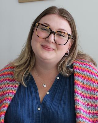 Photo of Emily Zizek, Registered Psychotherapist (Qualifying), MEd