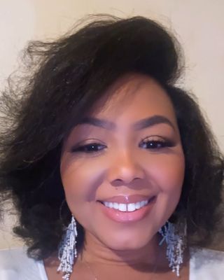 Photo of Maranda Leverette, Licensed Clinical Mental Health Counselor, MA, LCMHC, LPC