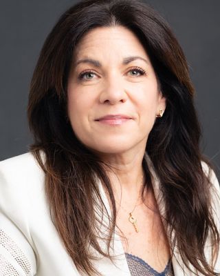 Photo of Rina Podolsky, Marriage & Family Therapist, MS, LMFT