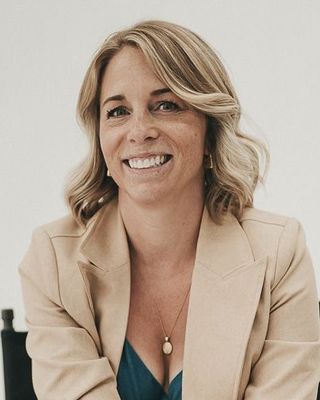 Photo of Nikki Kazarick, Clinical Social Work/Therapist, LCSW