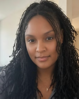 Photo of Celess Johnson, Licensed Mental Health Counselor, LMHC