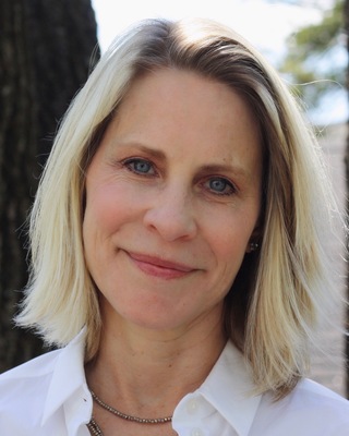 Photo of Lara Cox, Psychologist in Dupont Circle, Washington, DC