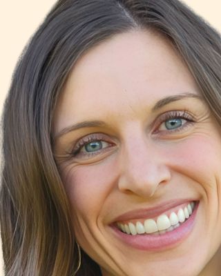 Photo of Lindsey Hurt, Psychiatric Nurse Practitioner, MSN, PMHNPBC