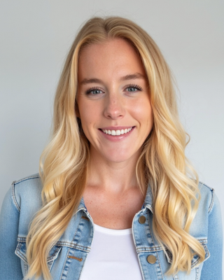 Photo of Tianna Home, Registered Psychotherapist, MACP