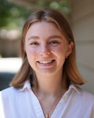 Photo of Caroline Smith, Marriage & Family Therapist Associate, MA , AMFT