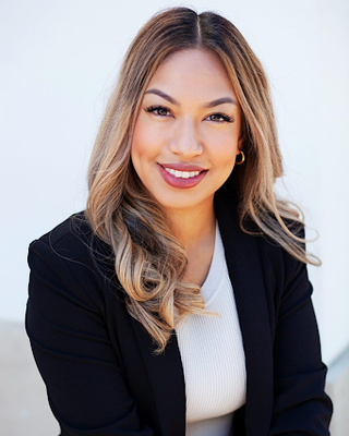 Photo of Liezel Lauguico, Marriage & Family Therapist Associate in Simi Valley, CA