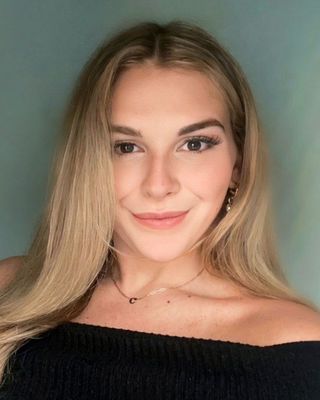 Photo of Celine Nullet, MHC-LP