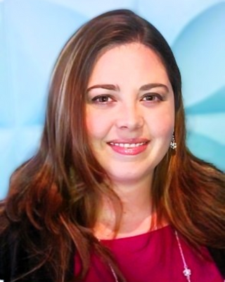 Photo of Dr. Heather Armstrong, Psychologist, PsyD, HSPP