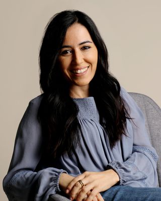 Photo of Alice Pantelios, MA, OCCOQ, OPQ, Registered Psychotherapist