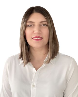 Photo of Shahrzad Khosravi, Registered Psychotherapist in M2N, ON