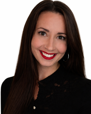 Photo of Lauren Barrett, Licensed Professional Counselor, MA, LPC, LCADC